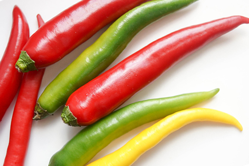 Der Chilischoten, auch als Paprika, Pfefferoni oder Pepperoni bezeichnet.