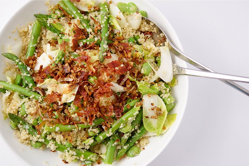 Quinoa Salat mit Erbsen, Spargel und Dicke Bohnen, Ackerbohne, Fava Bohnen