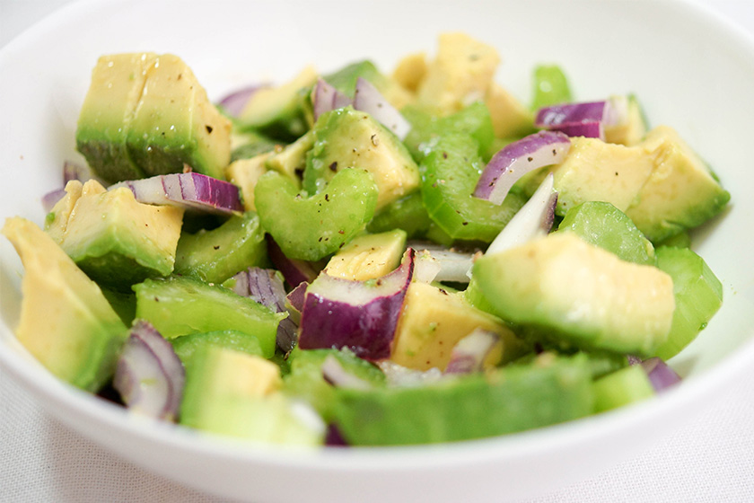 Avocado- und Sellerie-Salat