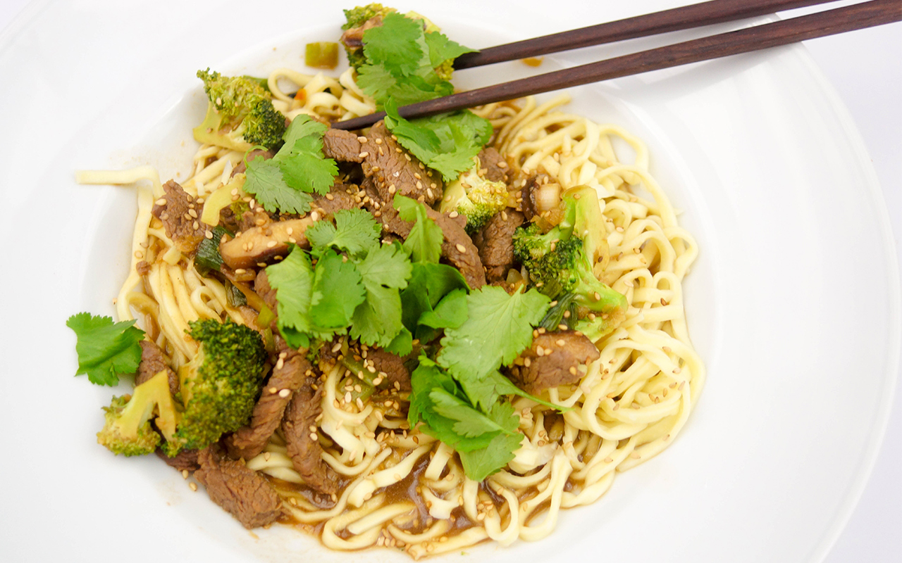 Spicy Mongolian Beef and Shiitake Mushroom Stir-Fry