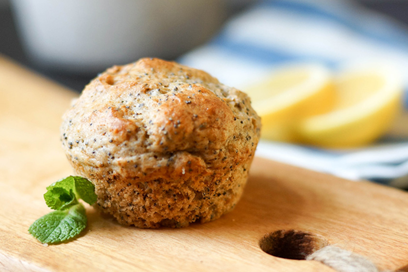 Zitronen-Muffins mit Mohn von Elle Republic