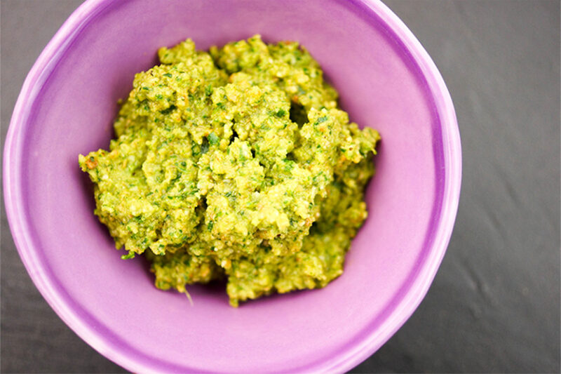 Haselnuss-Pesto