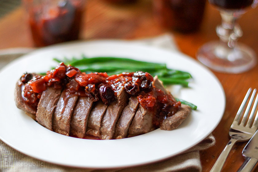 Entenbrust mit Zwetschgen Chutney