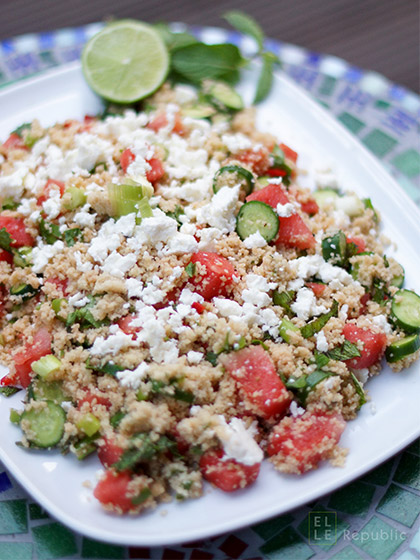 Geminzter Couscous Salat mit Wassermelone und Mini Gurken