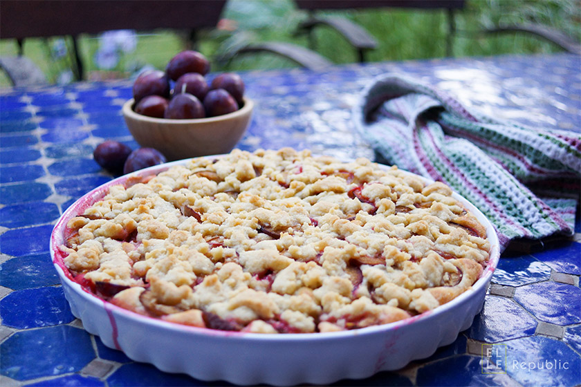 Zwetschgenkuchen mit Crème Fraîche und Vanille
