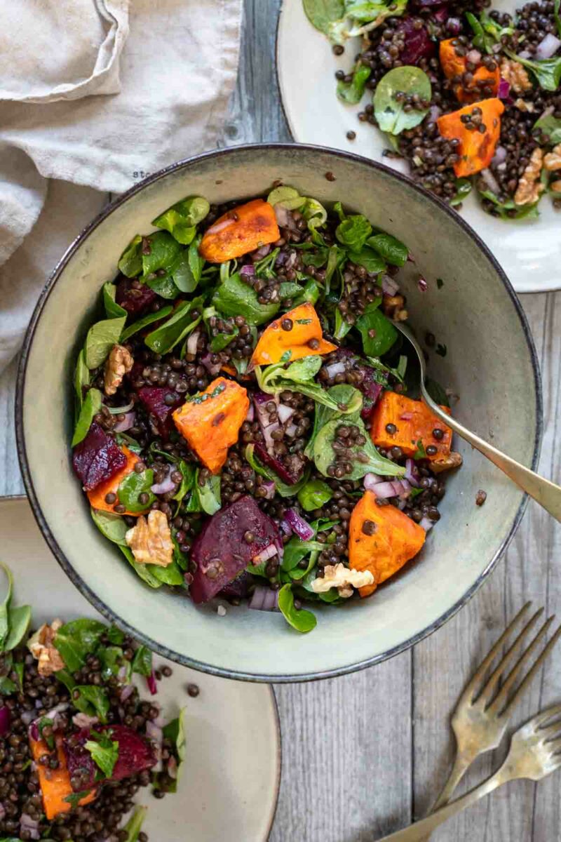 Belgua Linsensalat mit Rote Bete, Süßkartoffel, Feldsalat und Walnüsse Rezept