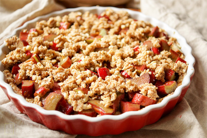 Honig Rhabarbertarte mit Kokos Mandel-Hafer Crumble Glutenfrei (1)