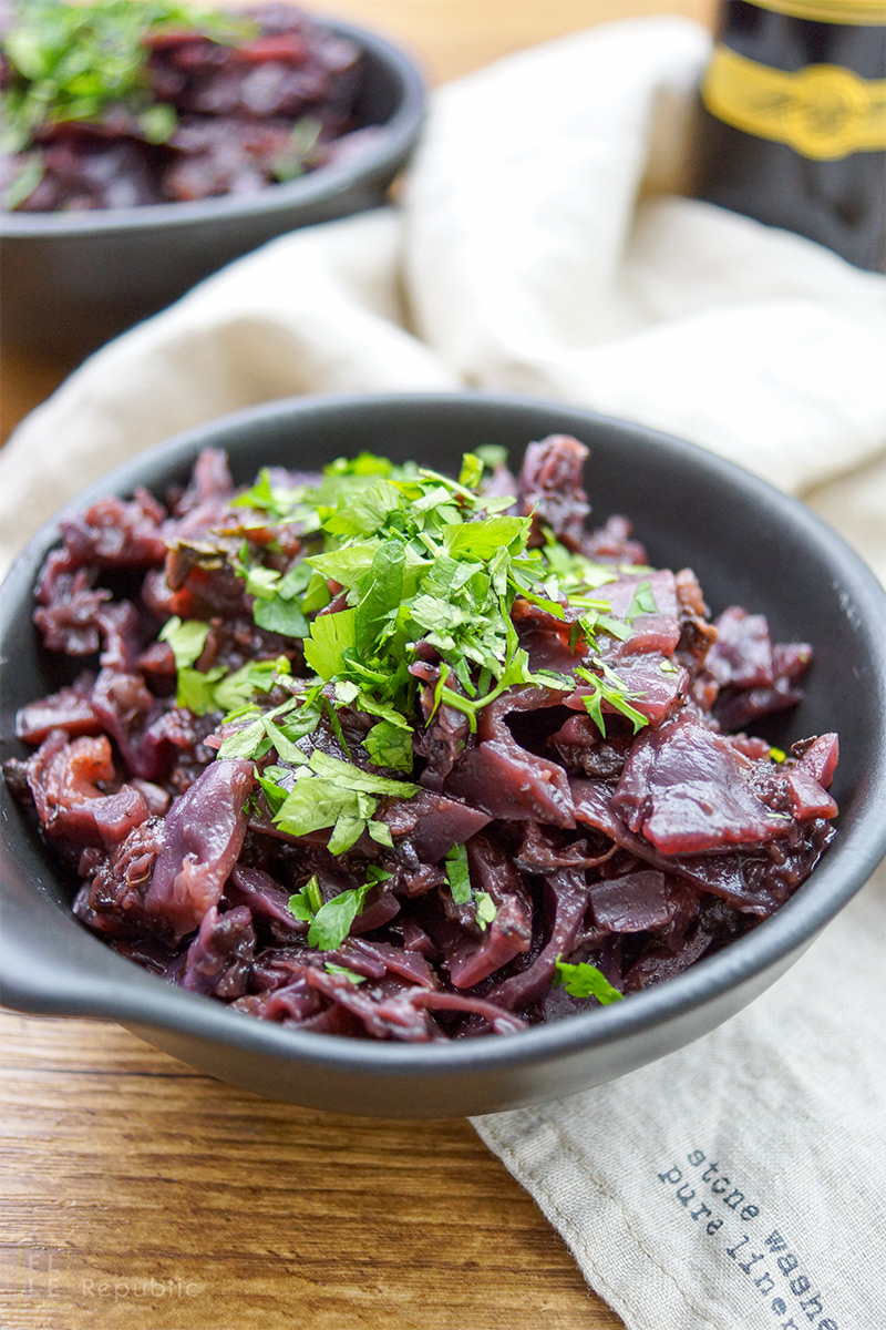 Rezept für Balsamico-Rotkohl mit Birne.