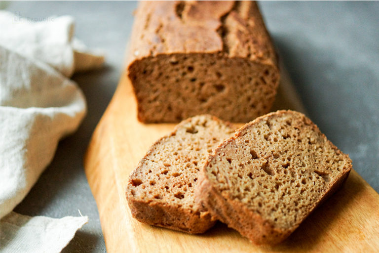 Ein einfaches, schnelles glutenfreies Rezept für ein Apfel Kardamom Brot Rezept, Kaffegebäck, Frühstück, glutenfrei
