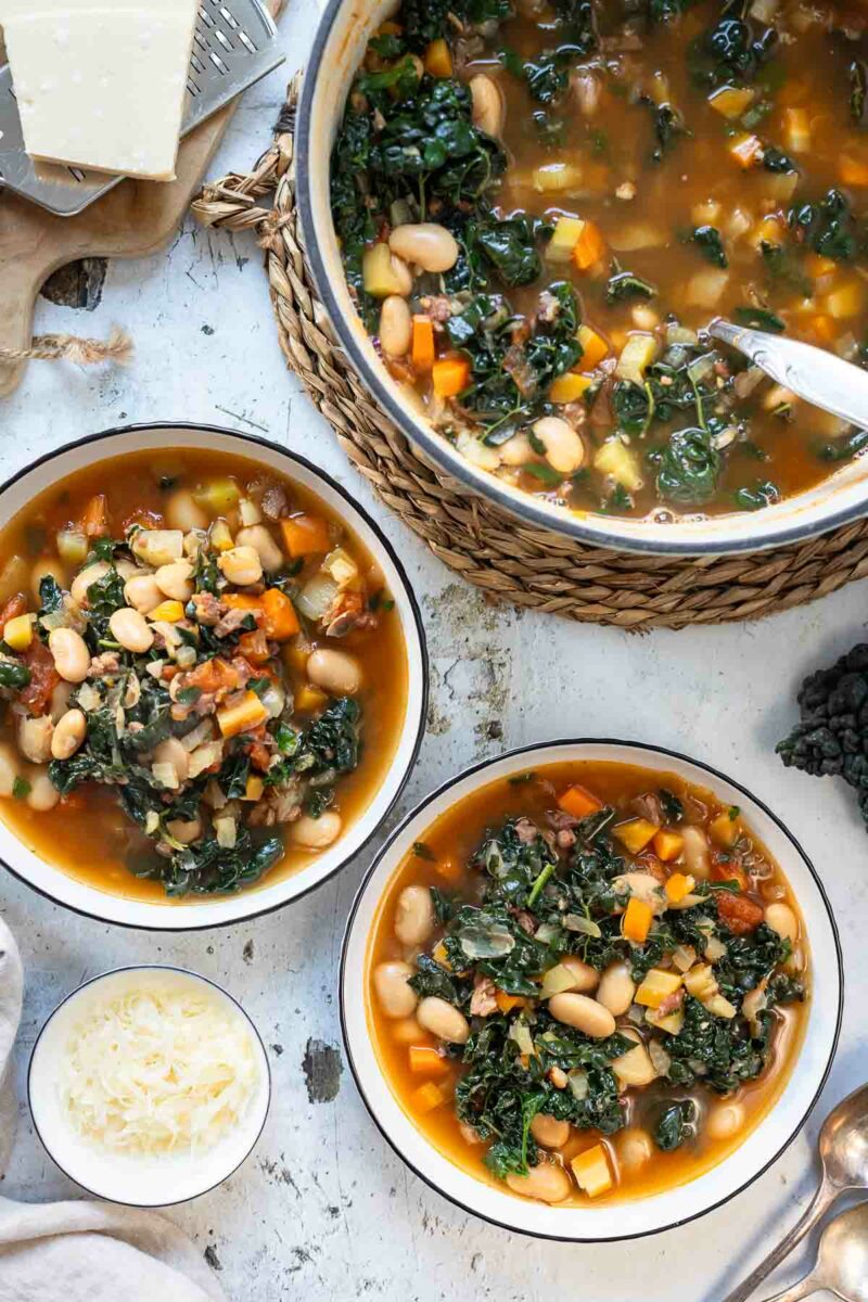 Ribollita Rezept (Toskanische Bohnensuppe mit Schwarzkohl