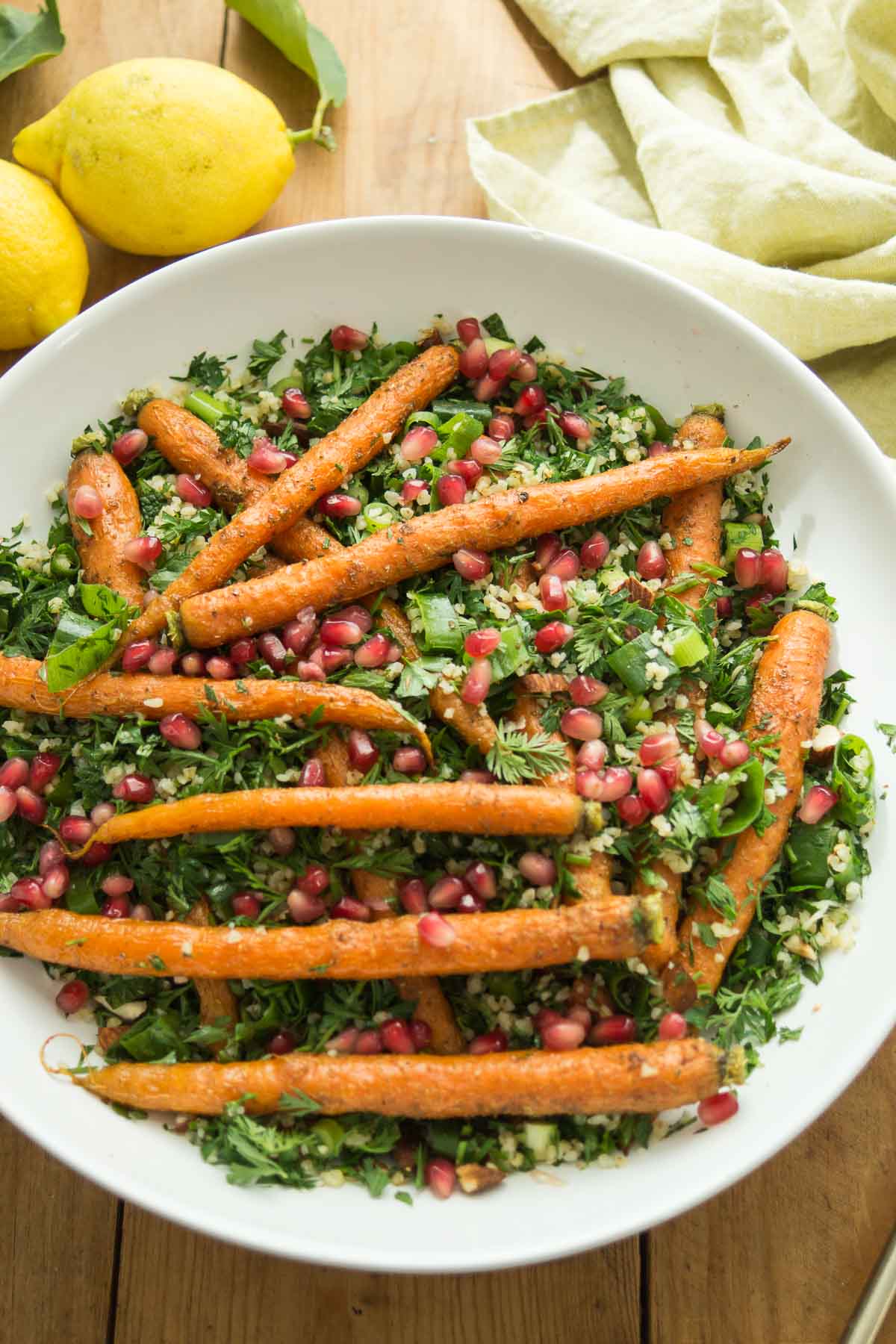 Karotten-Taboulé Rezept mit Karottengrün und Kraüter