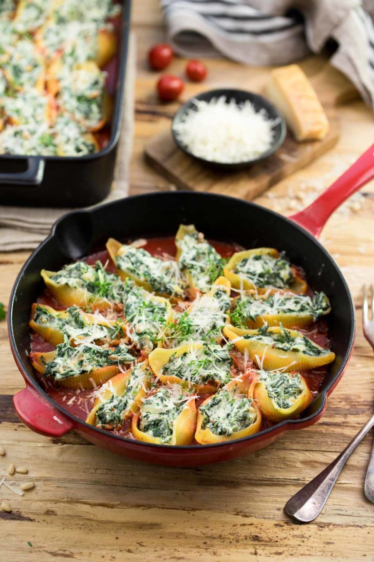 Spinach and Ricotta Stuffed Shells
