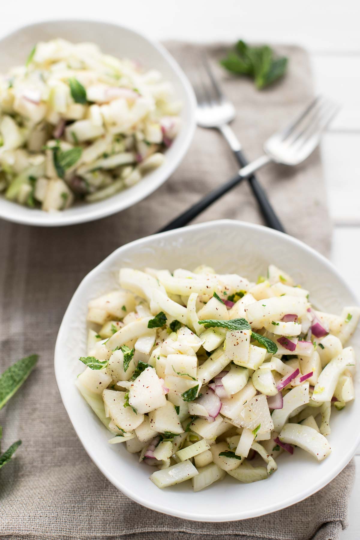 Fenchelsalat mit Birne, Minze und Sumach
