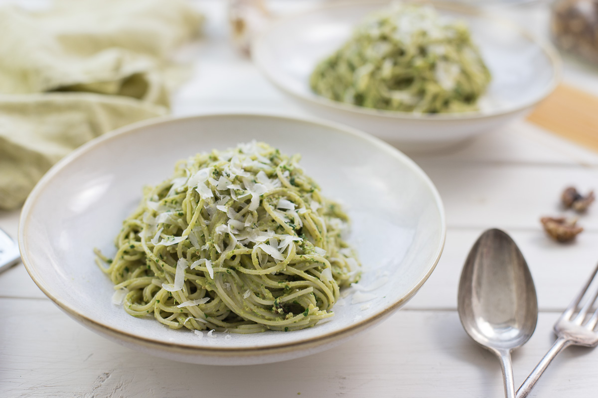 Capellini mit Petersilie und Walnuss Pesto