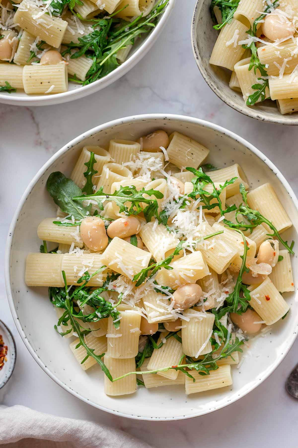 Pasta with White Beans, Arugula and Lemon