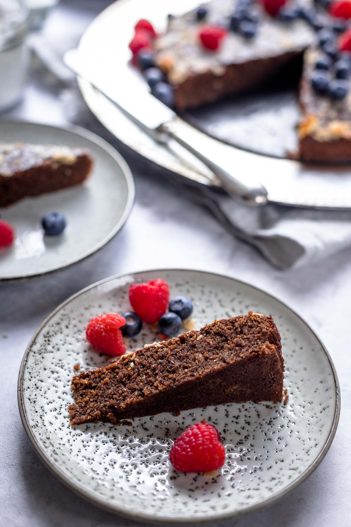 glutenfreies Schokoladenkuchen-Rezept mit Beeren