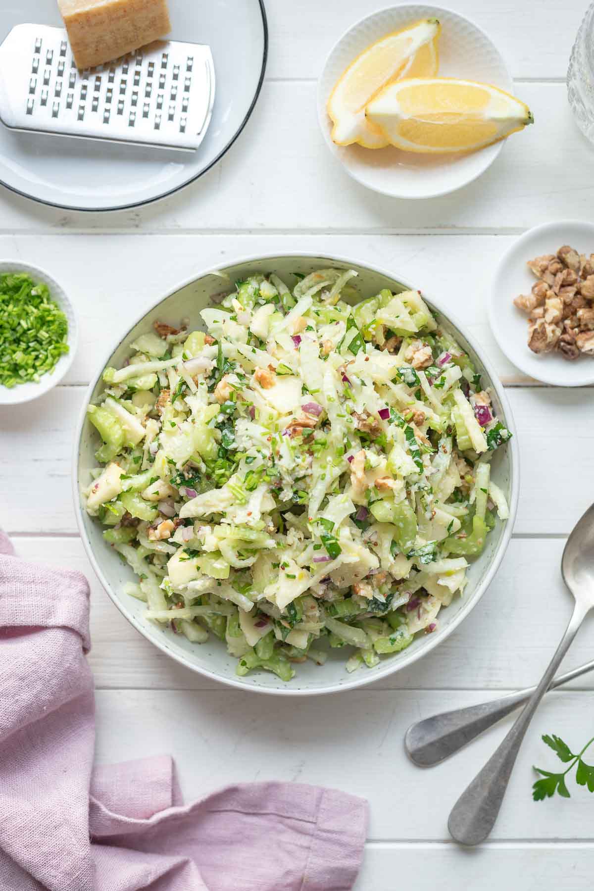 Sellerie Salat mit Apfel, Fenchel mit Parmesan