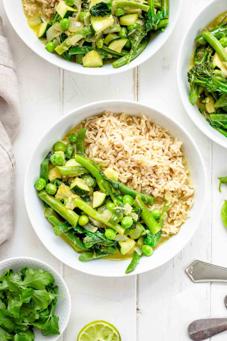 Einfaches Grünes Thai Curry mit Frühlings-Gemüse, vegetarisches Rezept