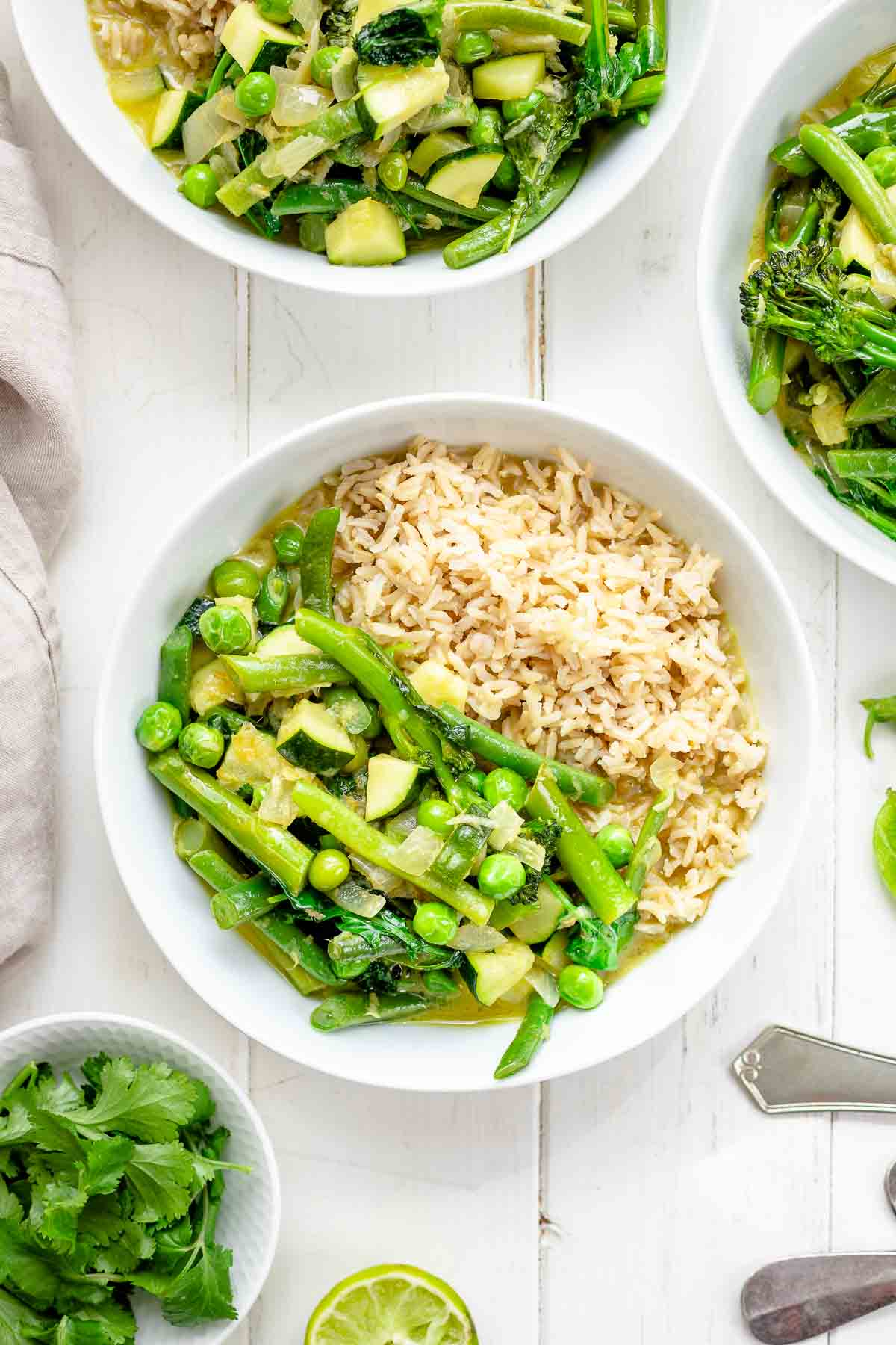 Einfaches Grünes Thai Curry mit Frühlings-Gemüse, vegetarisches Rezept