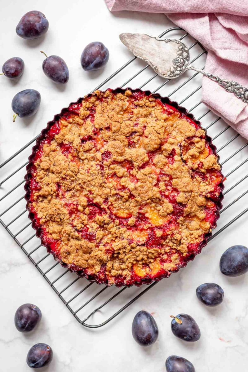 Buttermilch Zwetschgenkuchen mit Streusel Rezept