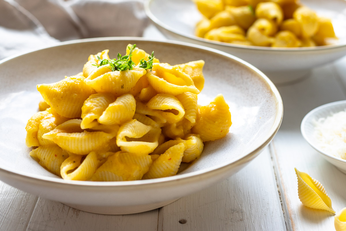 Cremige Kürbis Pasta (vegan) mit Butternut-Kürbis