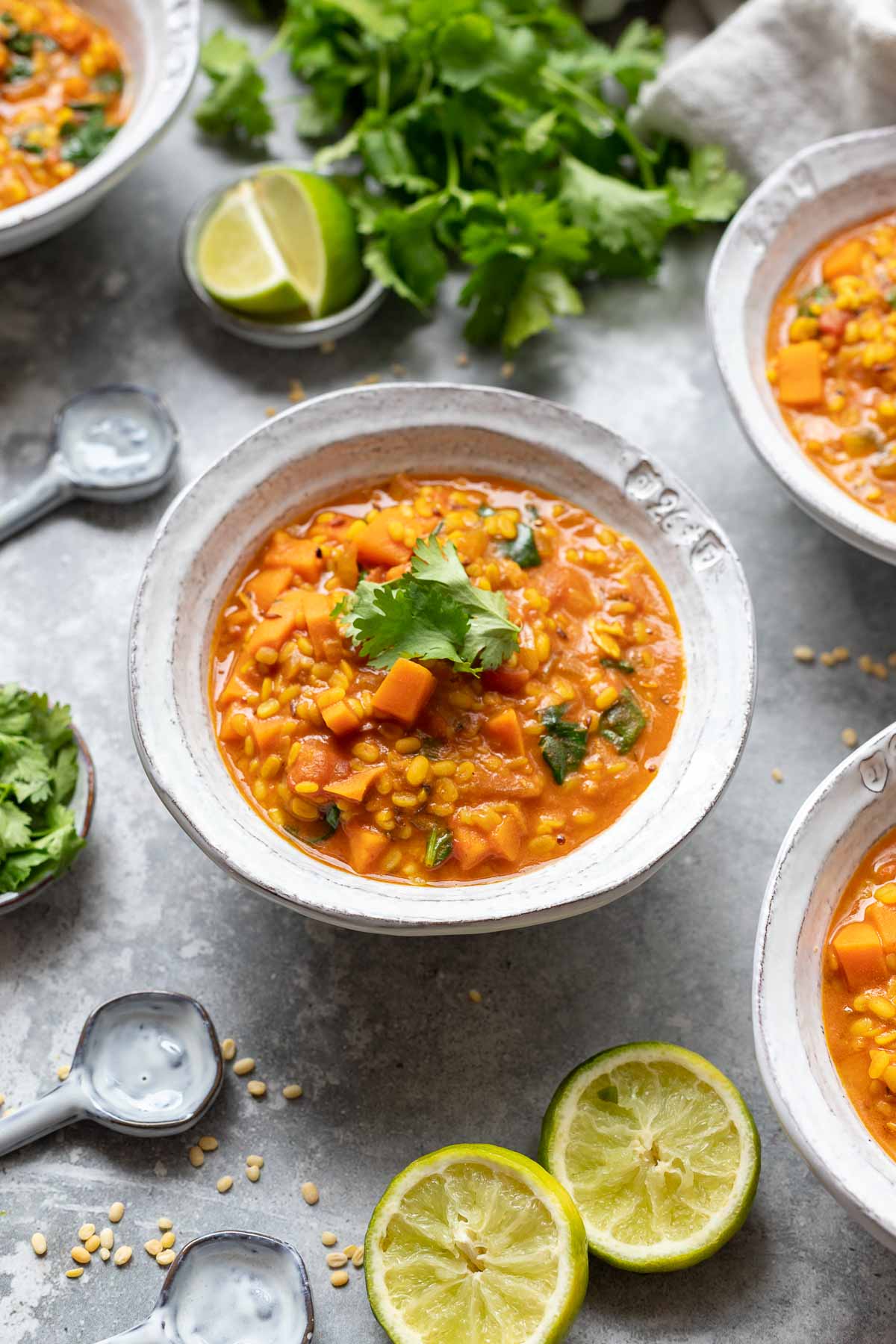 Mung Dal mit Süßkartoffel und Kokosmilch Rezept