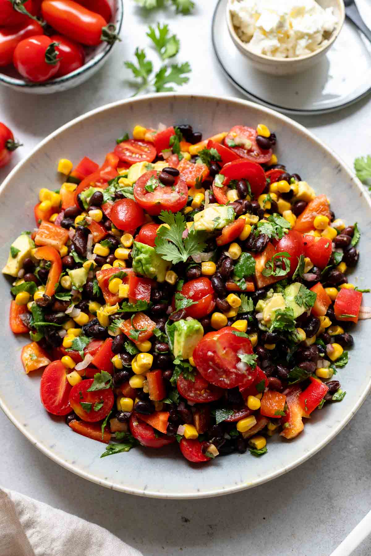Schwarze Bohnen Salat mit Mais