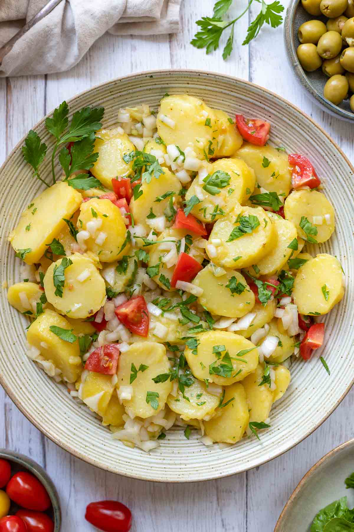 Spanischer Kartoffelsalat (Patatas Aliñadas)