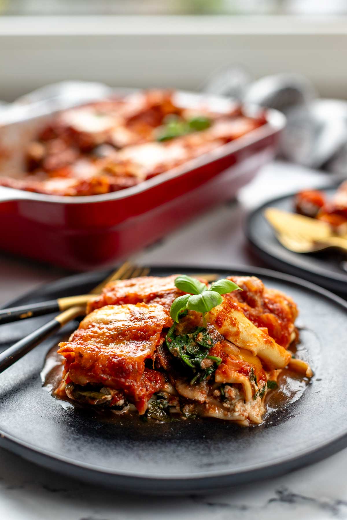 Gemüse-Lasagne auf ein Teller