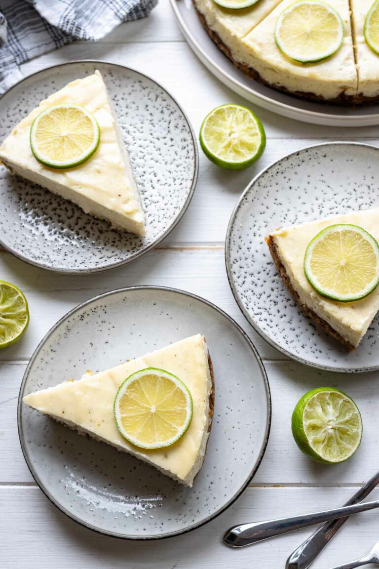 Limetten-Käsekuchen Rezept mit Pistazienboden