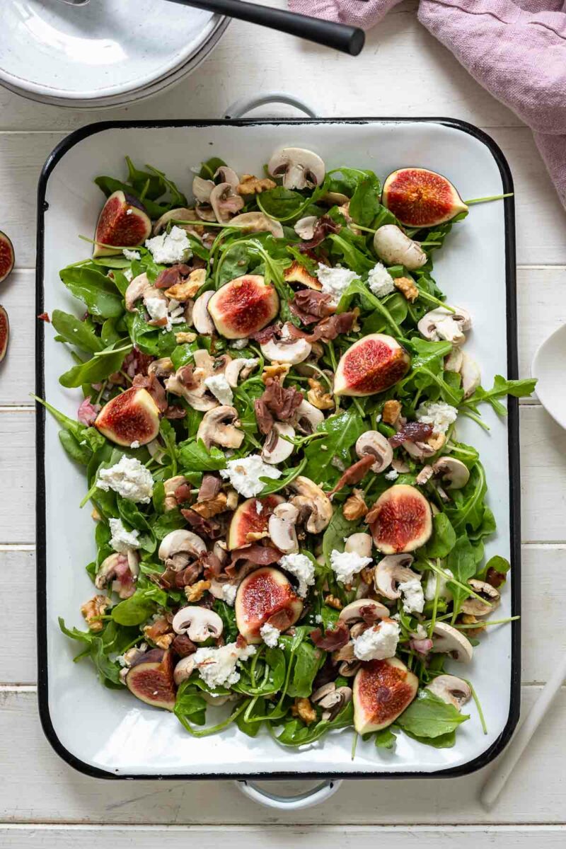 Arugula Salad with Figs, Mushrooms and Goat's Cheese