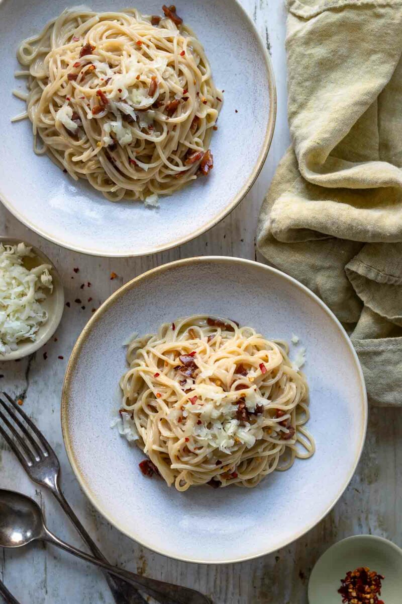 Spaghetti Carbonara Rezept Original mit Guanciale, Eiern und Pecorino
