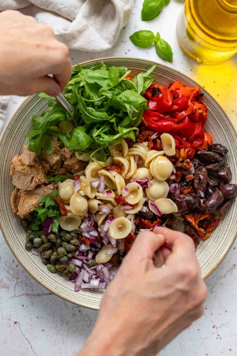 Zubereitung für den mediterranen Nudelsalat Rezept ohne Mayo