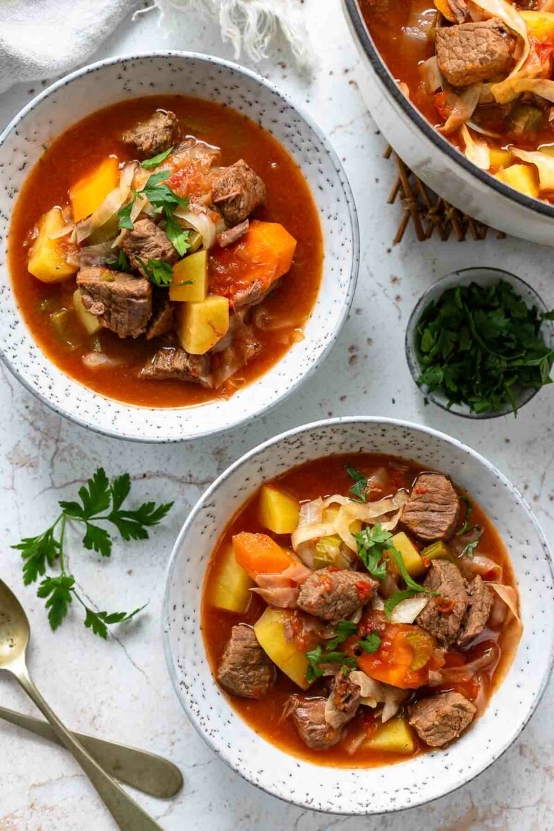 Bauerntopf Rezept mit Rindergulasch und Gemüse