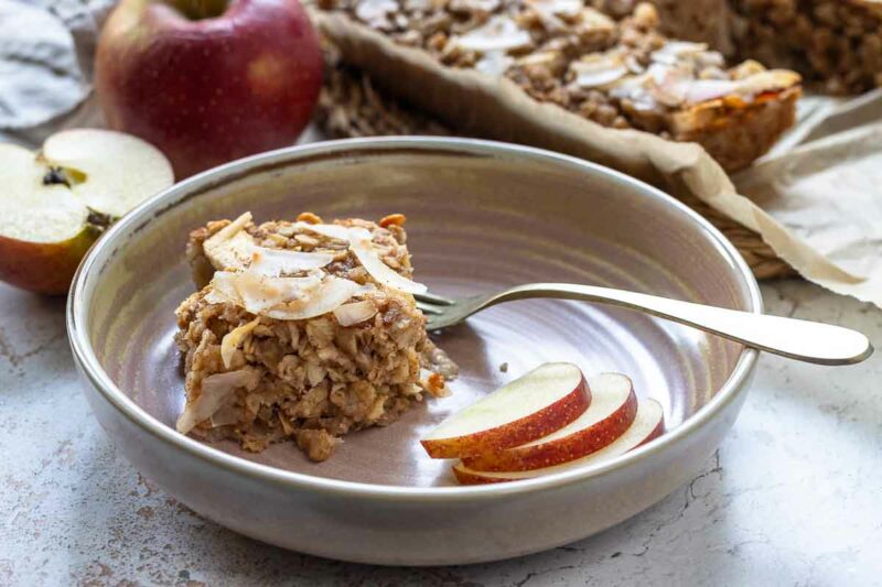 Baked Oats Rezept mit Apfel (Gebackene Haferflocken)