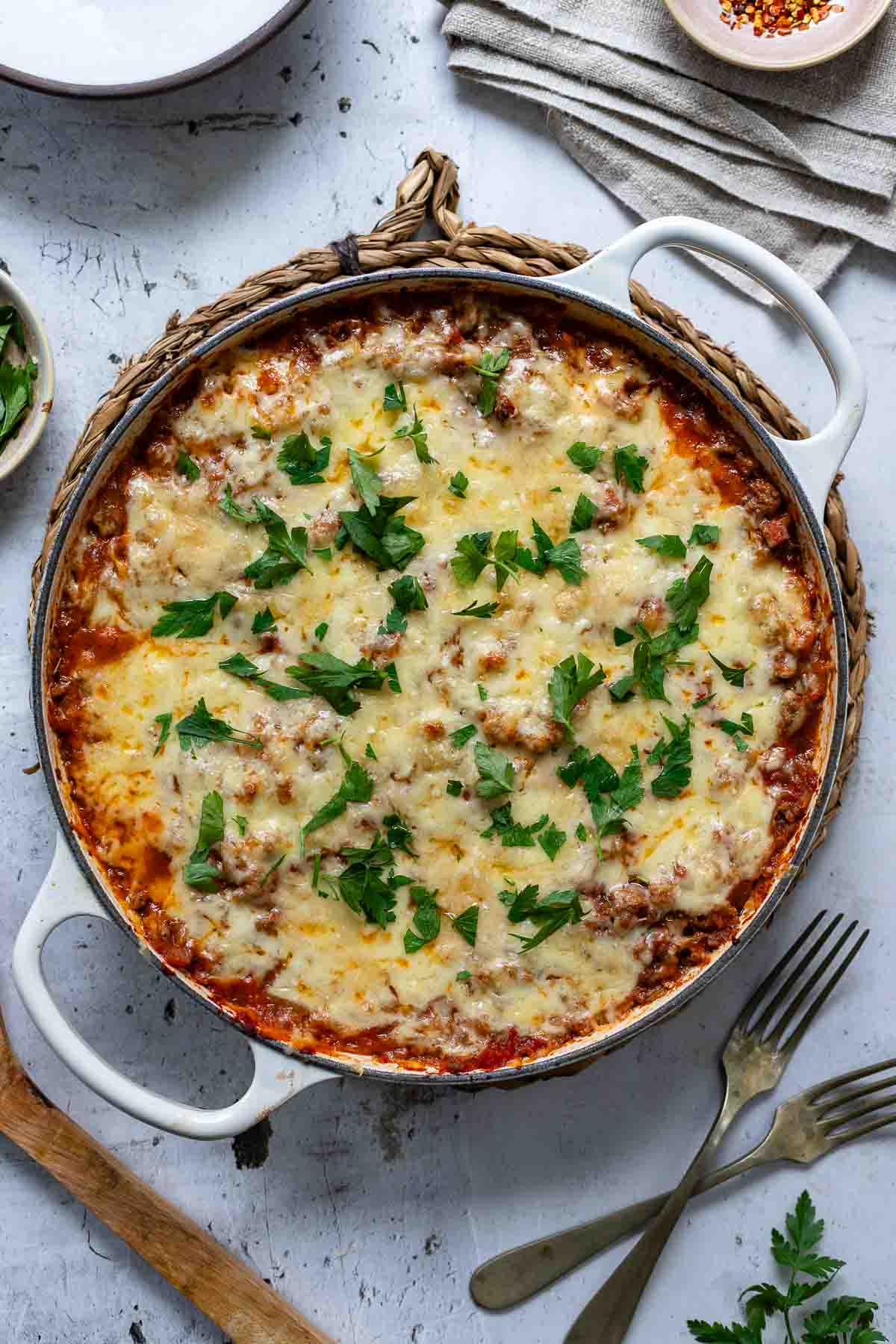 Spaghettikürbis mit Hackfleisch und Tomatensauce Auflauf Rezept
