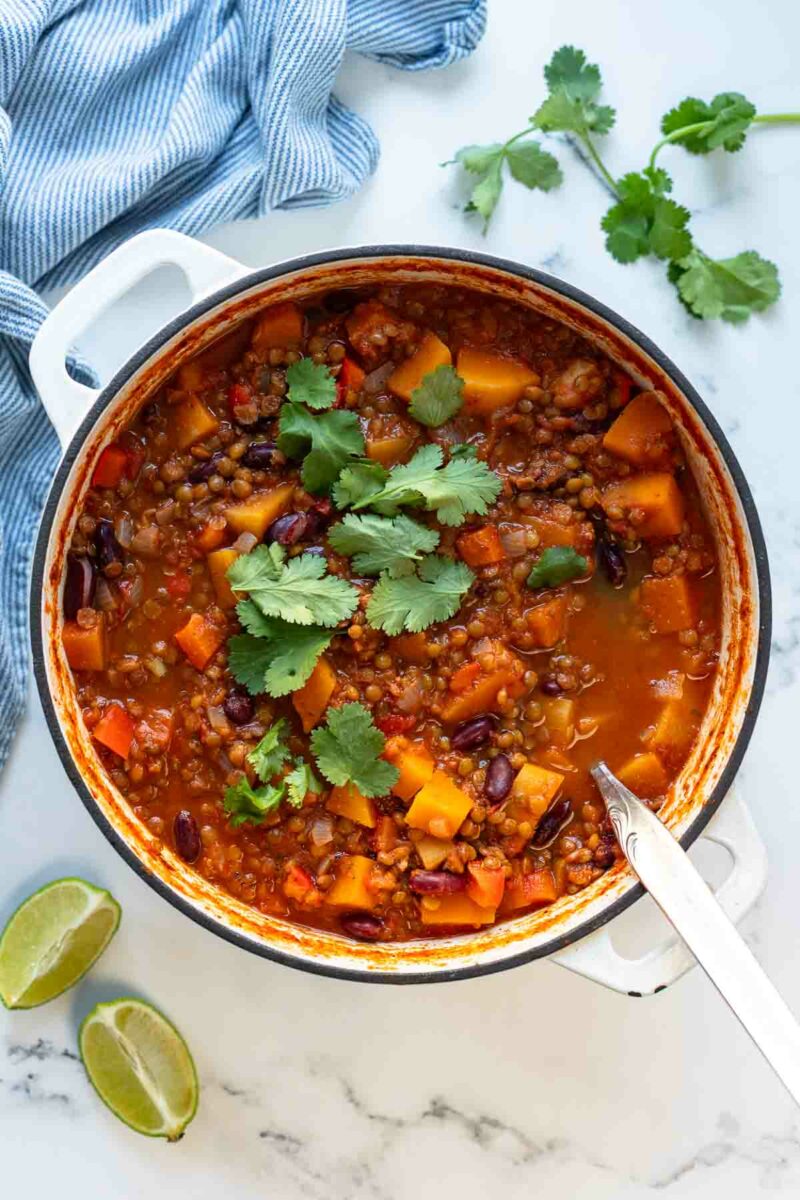 Linsen-Chili mit Kürbis